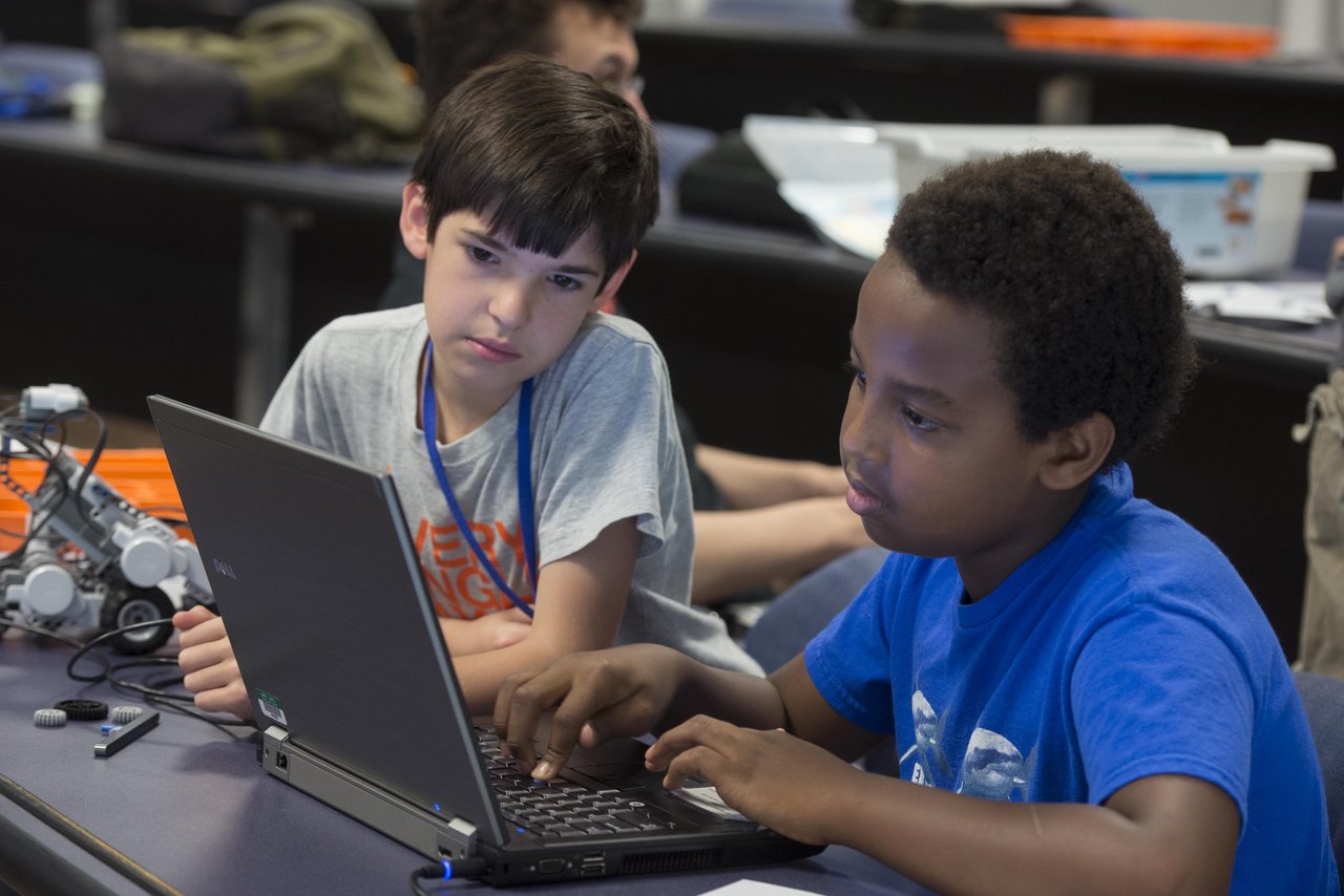 Spark Program Summer Stem Day Pre Collegiate Outreach Academics Wpi