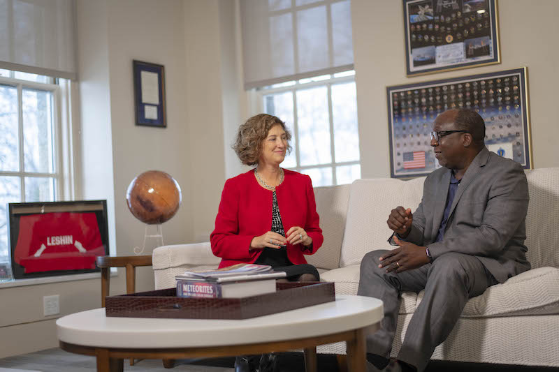 WPI President Laurie A. Leshin and Provost Wole Soboyejo talking. alt