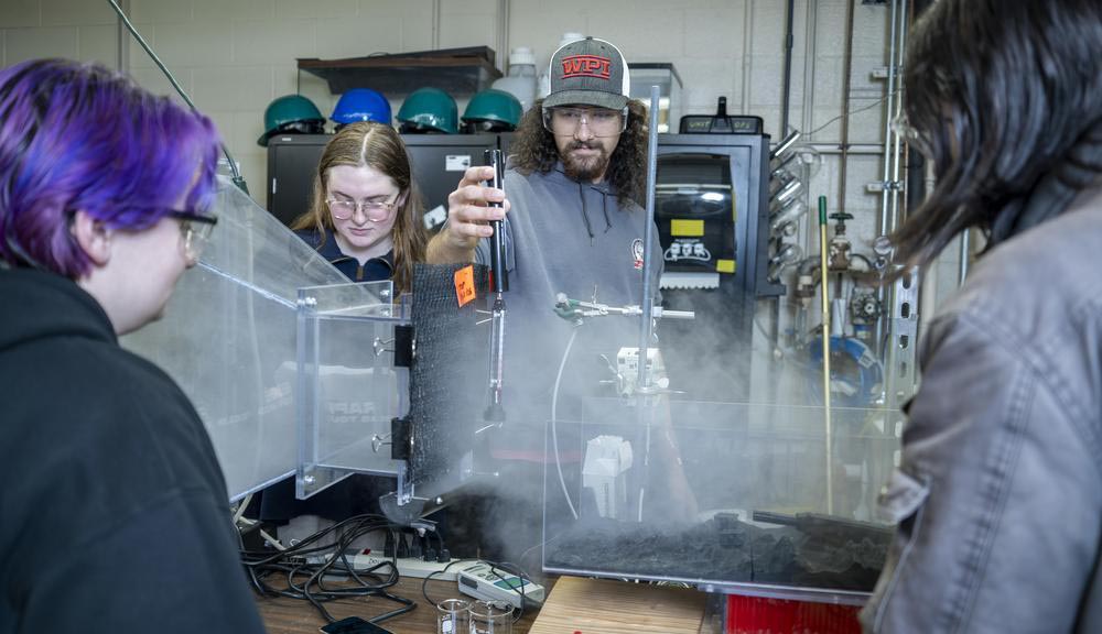 Students participate in wind harvesting lab.