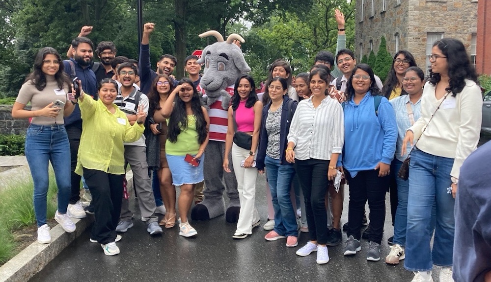 International students on both sides of Gompei