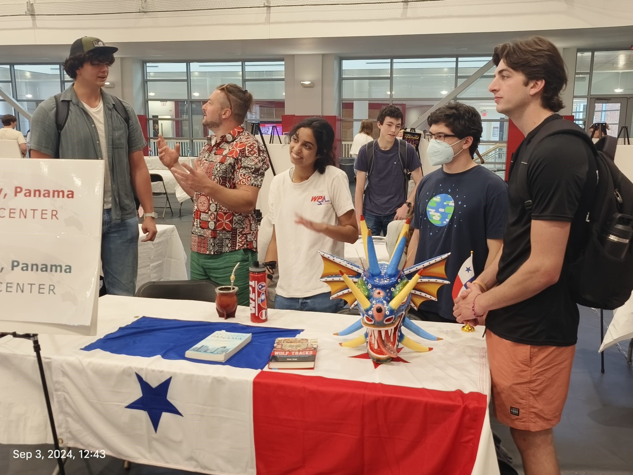 Panama Table 