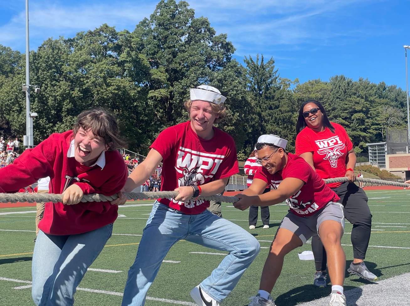 students during the rope pull