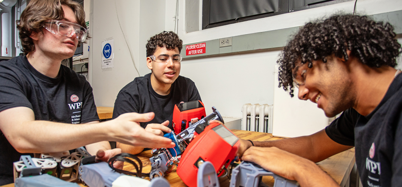WPI students in engineering lab