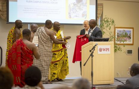 Gifts were exchanged between the  Okyenhene and WPI